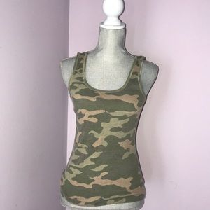 Camo tee